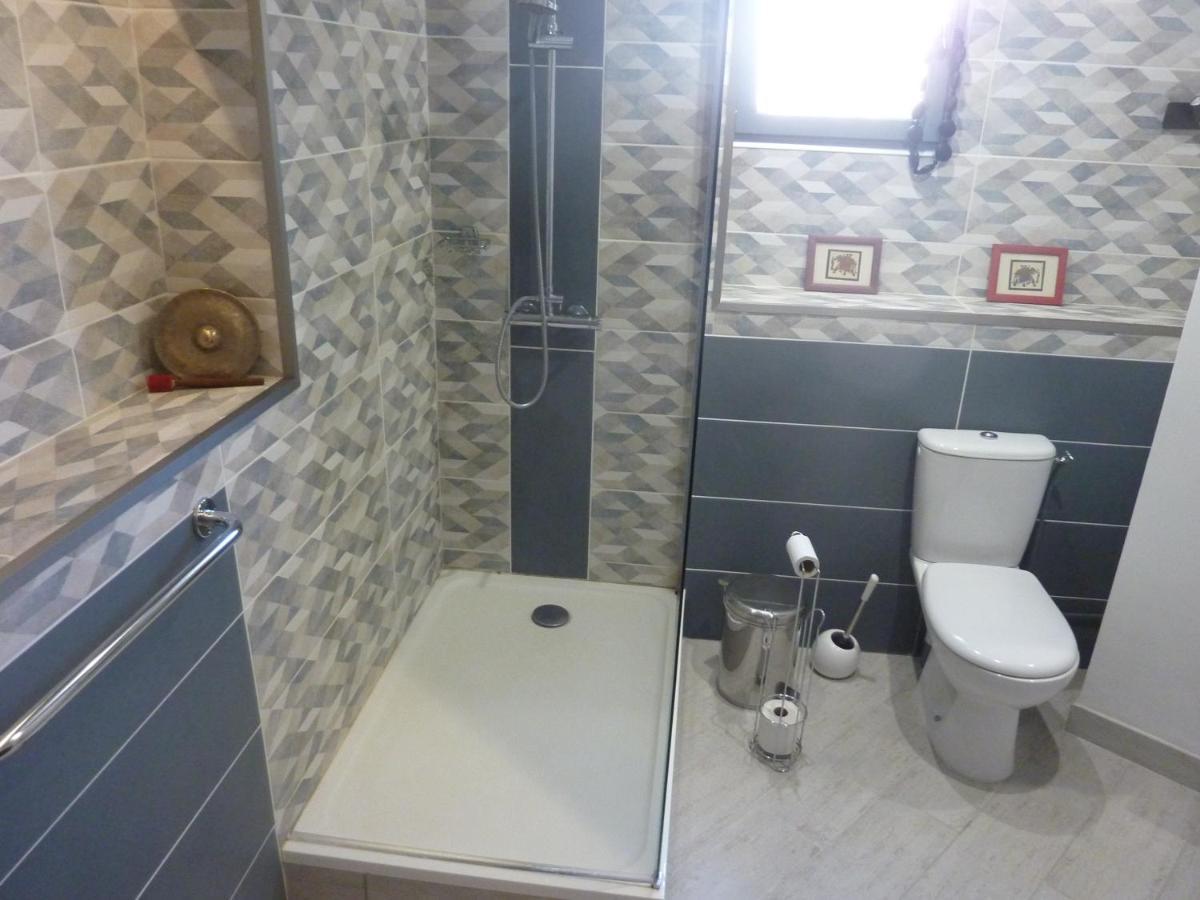 Beaux Chenes Bed & Breakfast Nerac Bagian luar foto