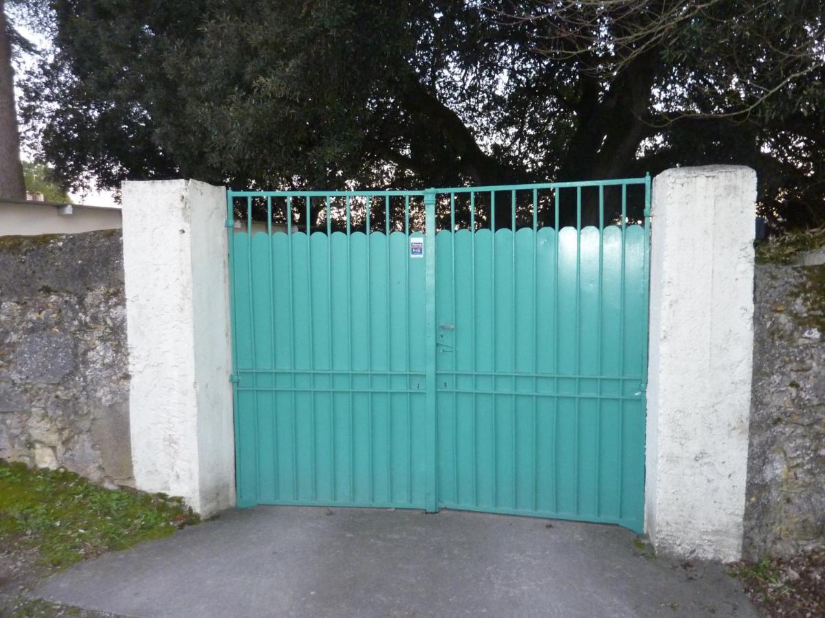 Beaux Chenes Bed & Breakfast Nerac Bagian luar foto