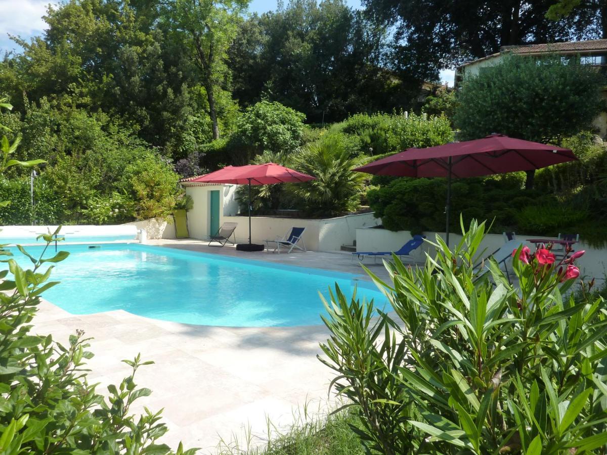 Beaux Chenes Bed & Breakfast Nerac Bagian luar foto
