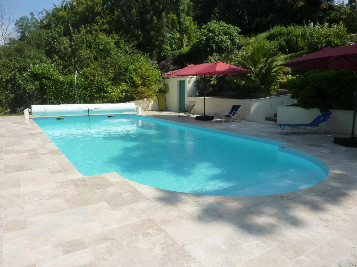 Beaux Chenes Bed & Breakfast Nerac Bagian luar foto