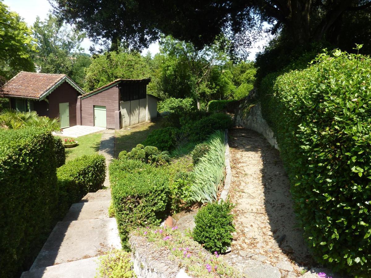 Beaux Chenes Bed & Breakfast Nerac Bagian luar foto